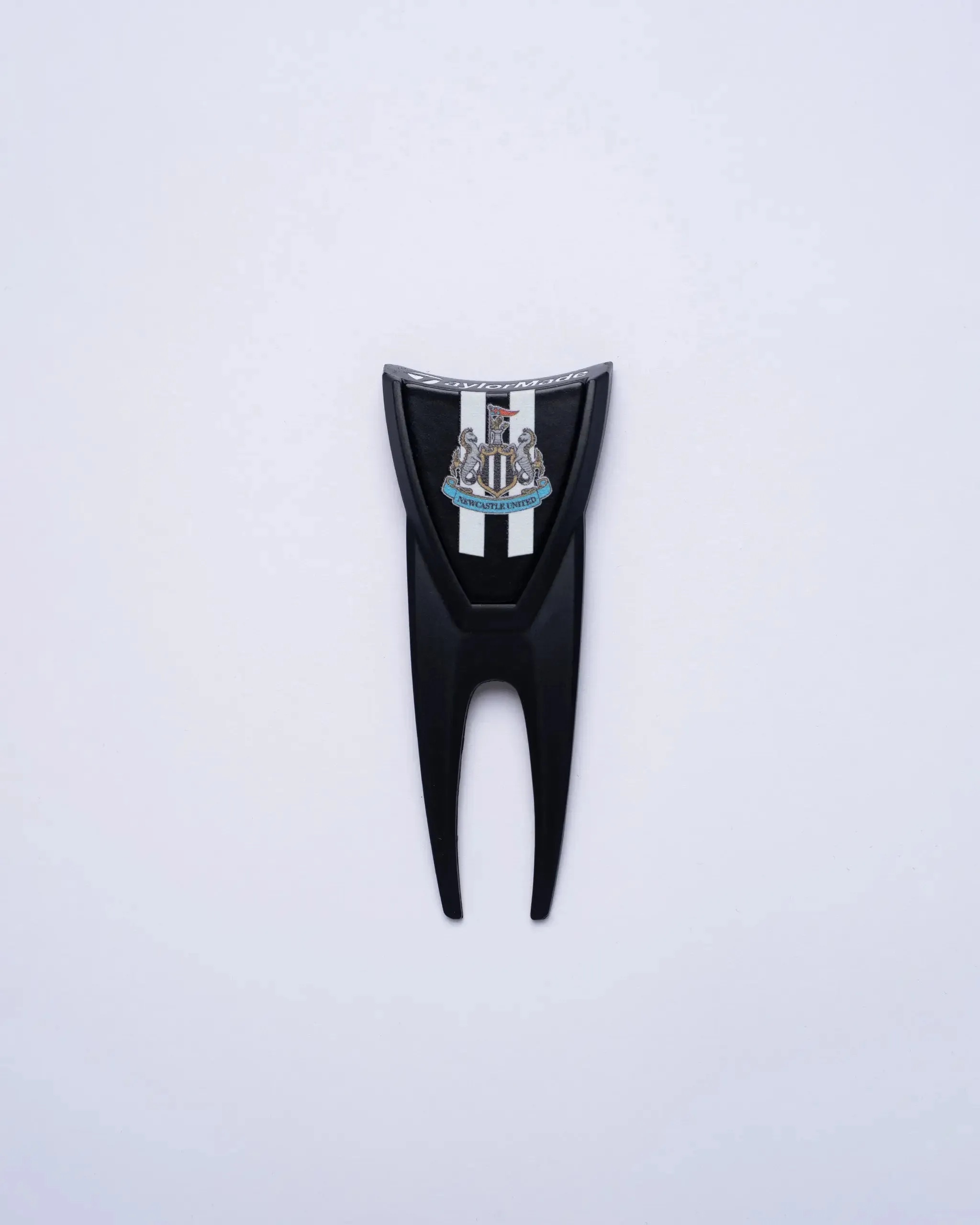 Newcastle United TaylorMade Mission Alignment Divot Tool